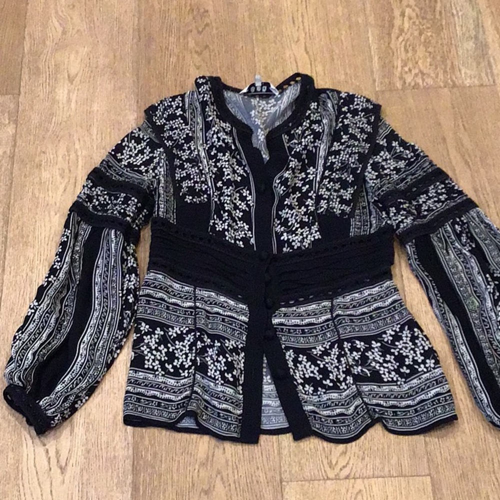 SEA blouse size 4